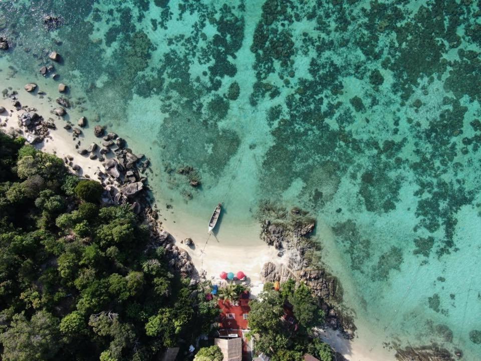 Pitiusas Beach Resort Koh Lipe Exterior foto