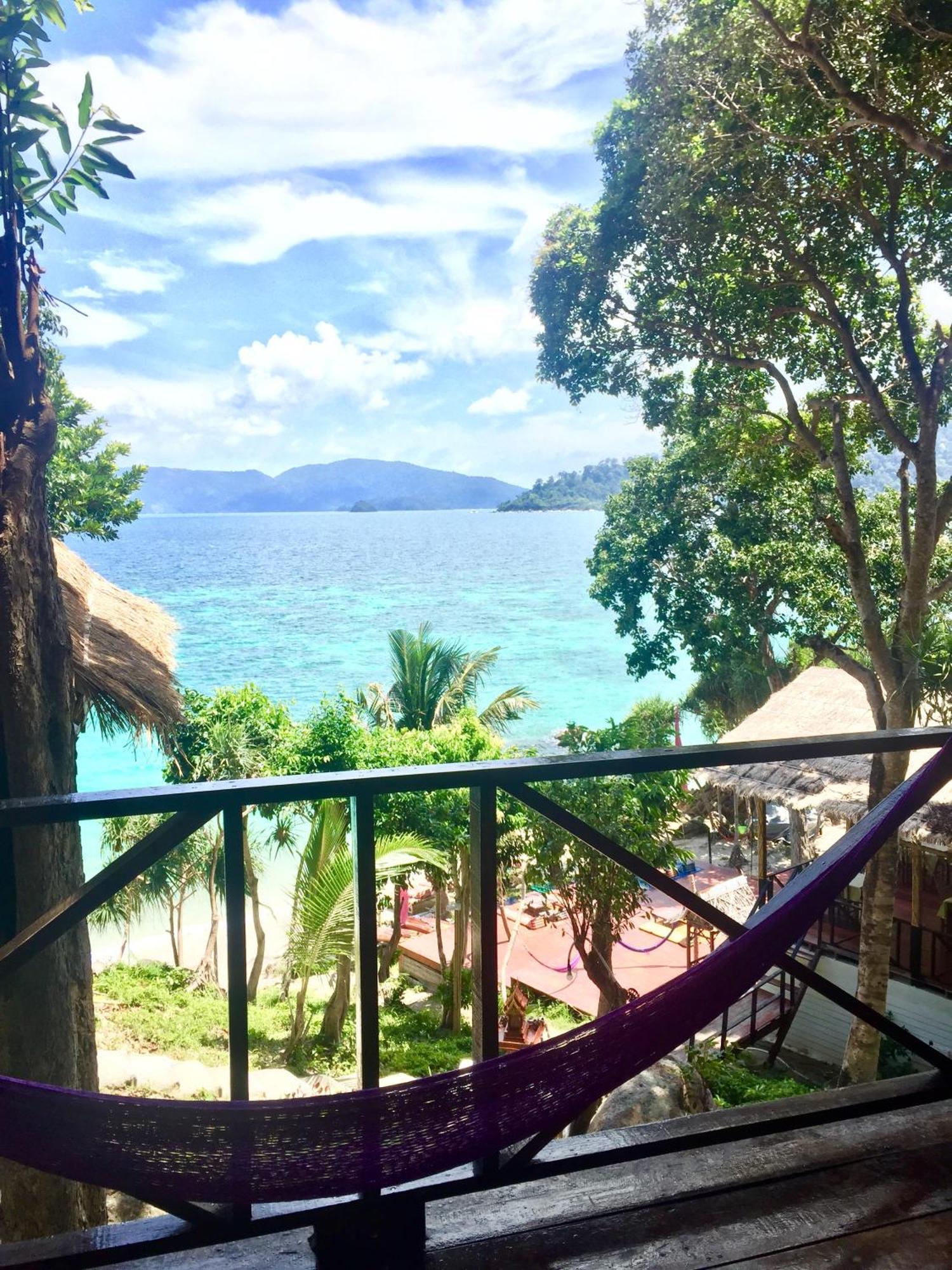 Pitiusas Beach Resort Koh Lipe Exterior foto