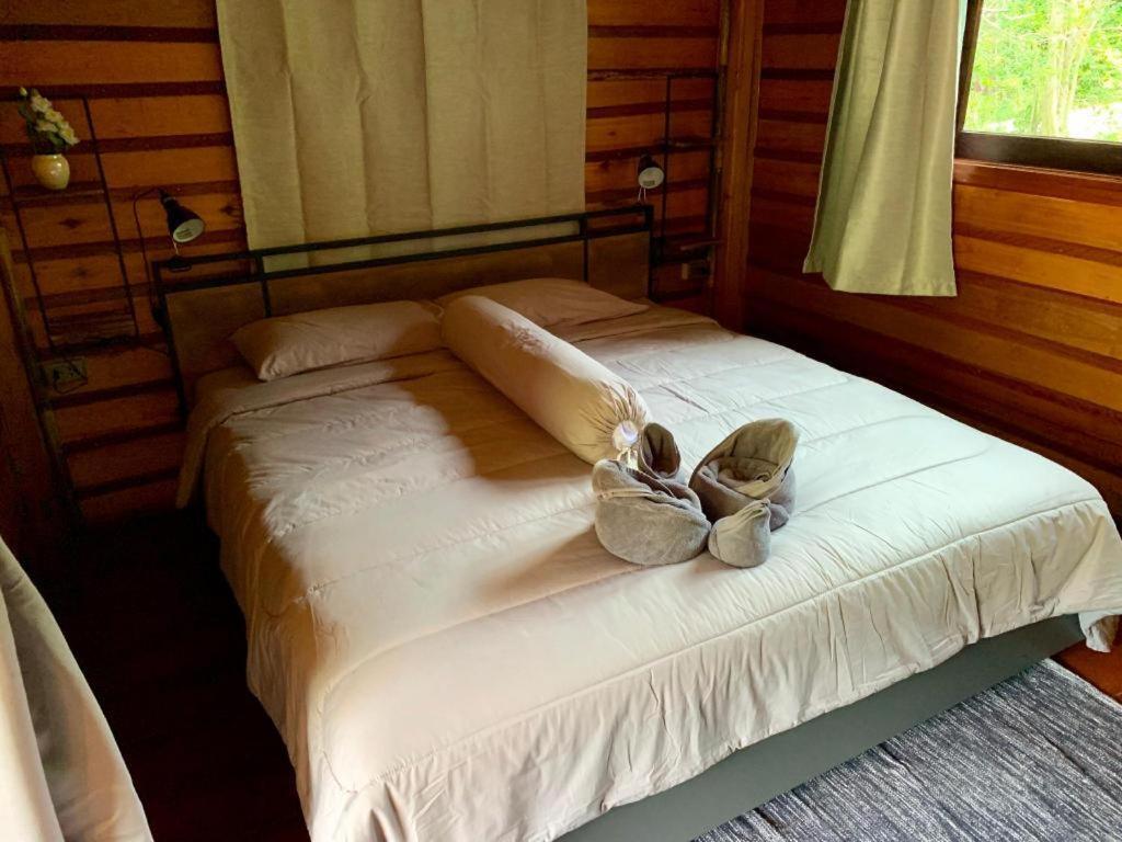 Pitiusas Beach Resort Koh Lipe Exterior foto